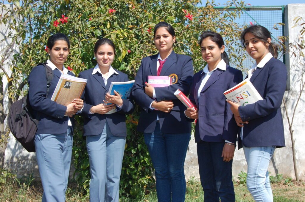 Sri Guru Harkrishan College of Management and Technology